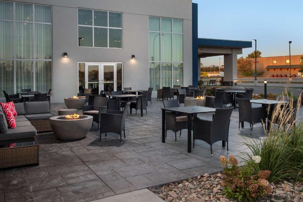 Hampton Inn Warroad, MN